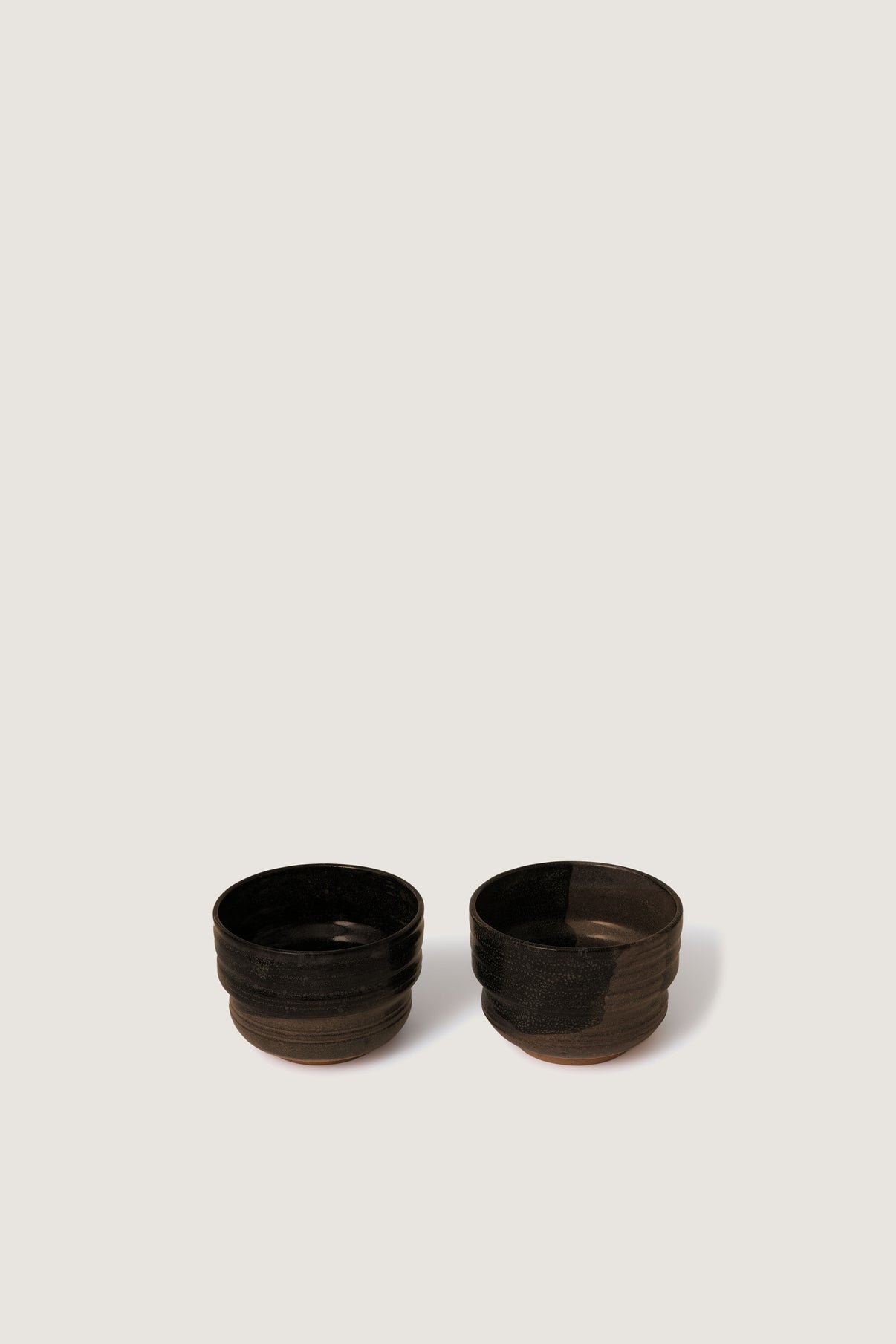 PAIR BROWN OF ATELIER PIERRE CULOT BOWLS vue 2